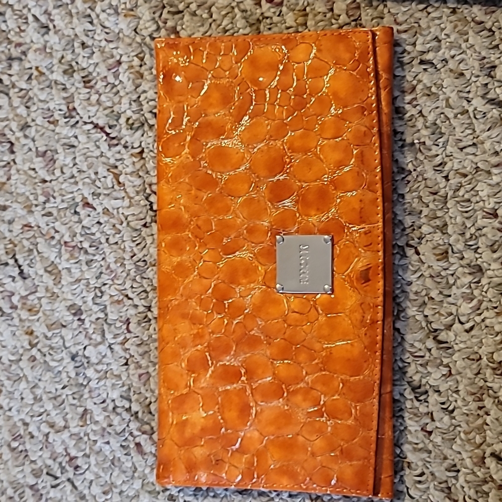 Miche And Shells - image 6